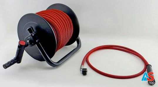 Bęben z 20 m wężem HP 315 bar DN08, czerwony