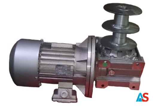 Winda elektryczna 1,1kW z reduktorem XC63