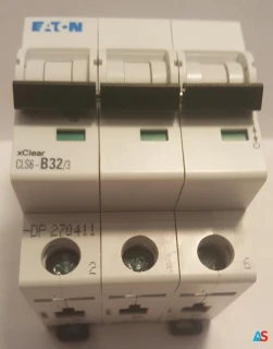 Wyłącznik nadprądowy 3P B 32A 270411